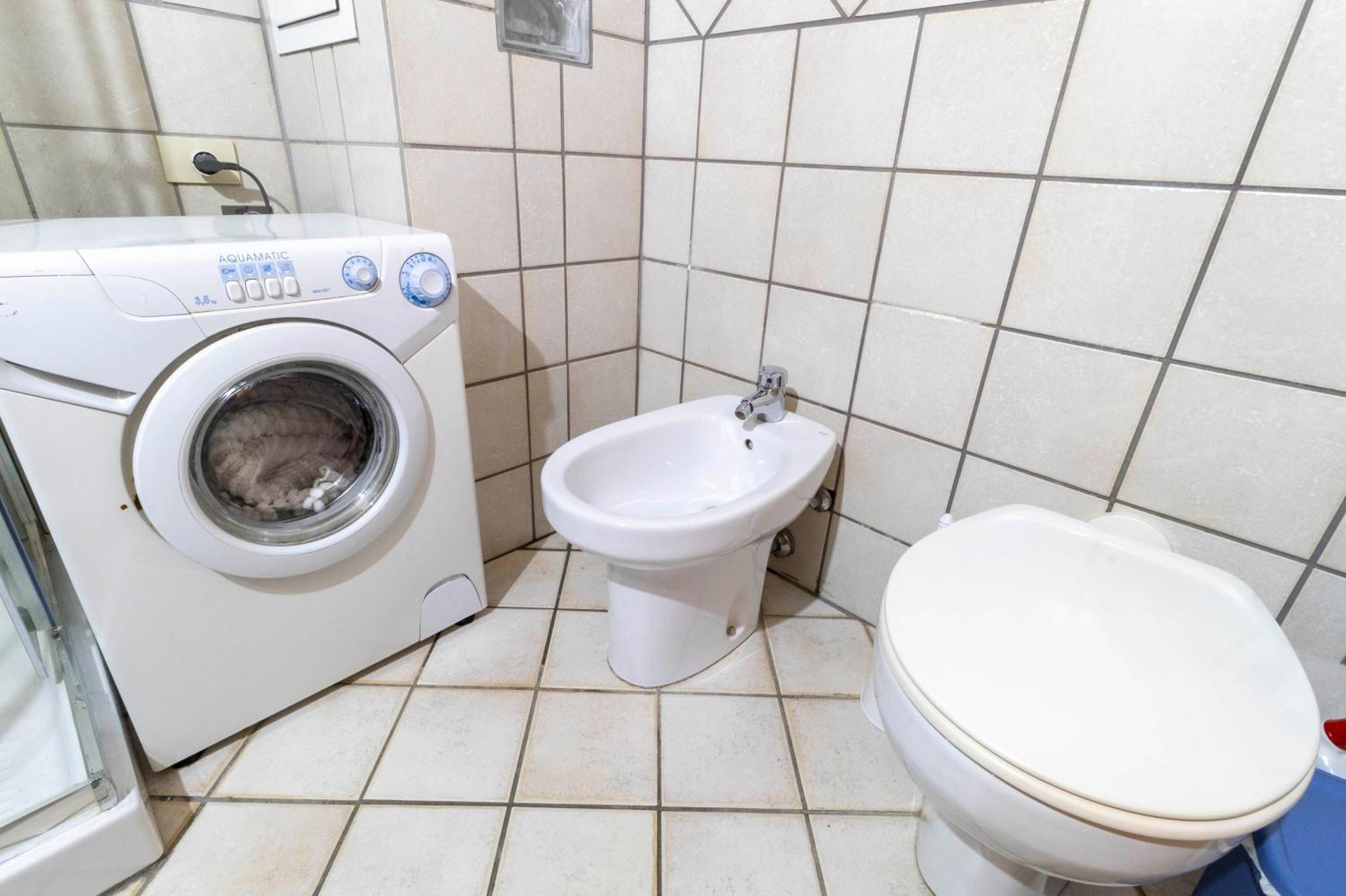 Laribiancos Cagliari Centro Storico Apartment Ngoại thất bức ảnh
