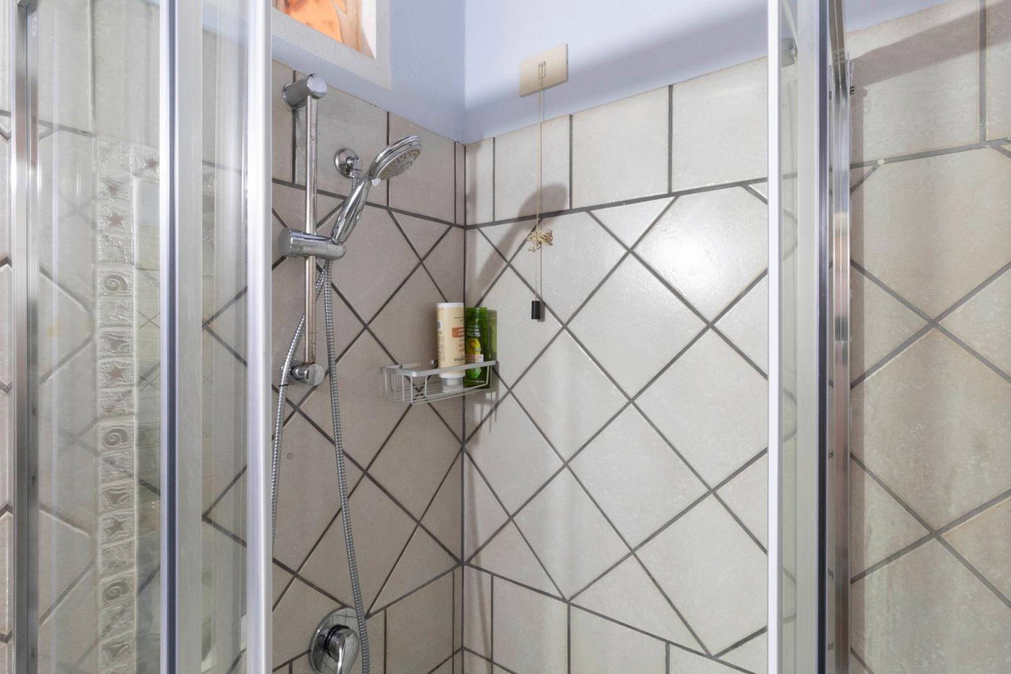 Laribiancos Cagliari Centro Storico Apartment Ngoại thất bức ảnh