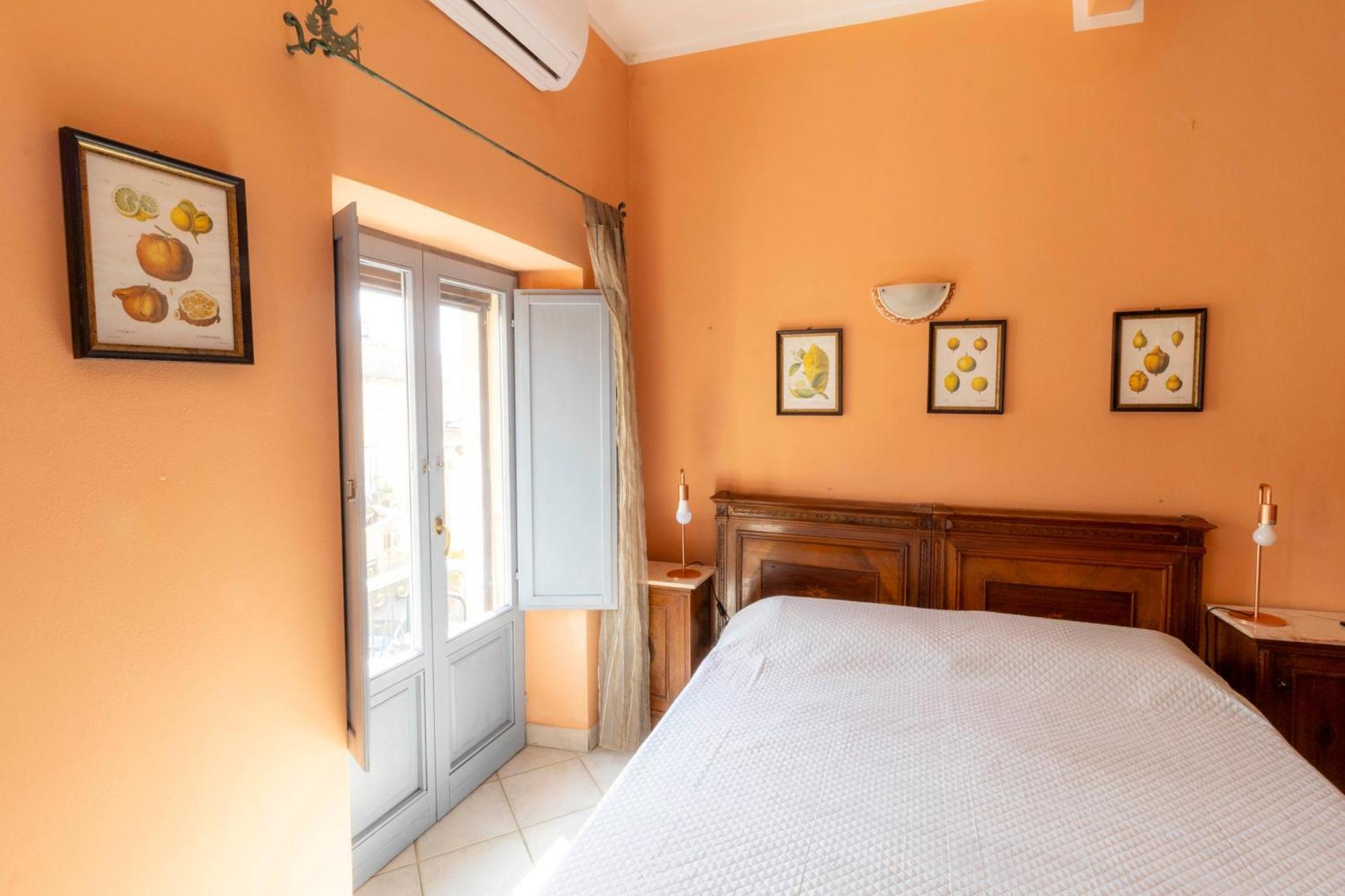 Laribiancos Cagliari Centro Storico Apartment Ngoại thất bức ảnh